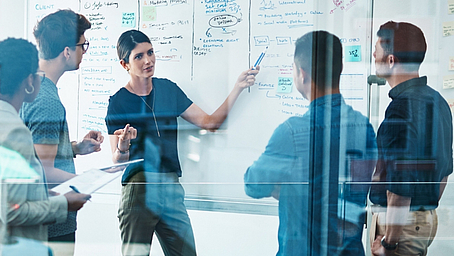 Vom Zahlenliefern zum Mitdenken: Wie Nachwuchs-Controller fachliche Sicherheit gewinnen