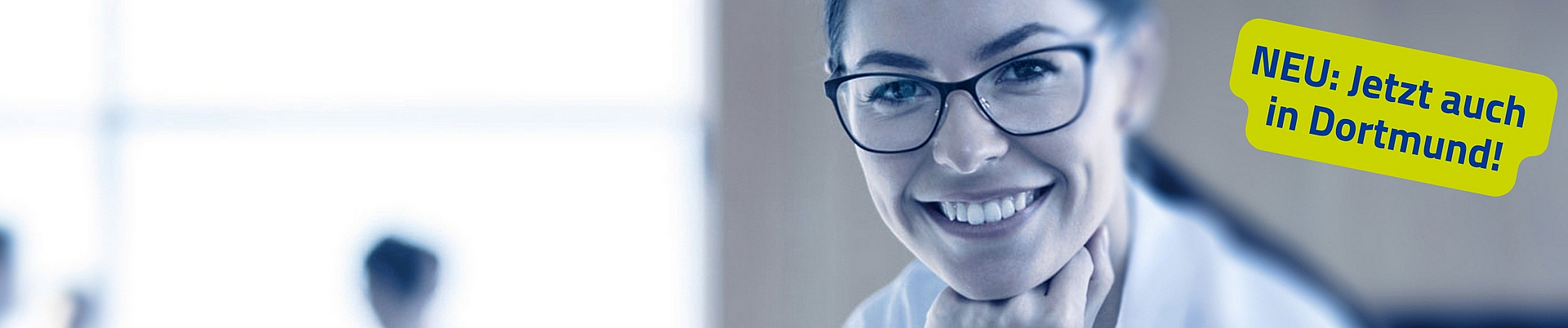 Geprüfte/-r Versicherungsfachmann/-frau IHK - BLENDED