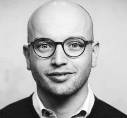 Foto Agentic Marketing Paradox – more automation. more brand.