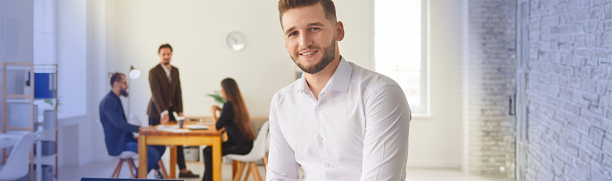 Rechtssicher starten: Die § 34d-Sachkunde als Fundament für Gründer 