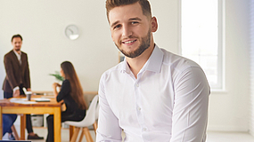 Rechtssicher starten: Die § 34d-Sachkunde als Fundament für Gründer