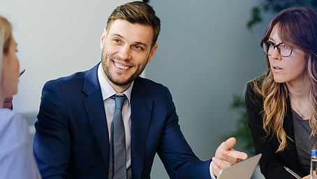 Gewerbeversicherung 2026: Engpässe, Schadendruck und Qualitätsunterschiede – was Fachabteilungen jetzt wissen müssen