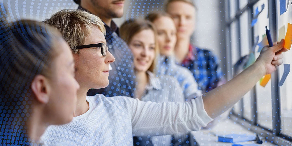 Training & Trainer:  Digitale Trainingslandschaft - Die Weichen des Lehrens & Lernens neu stellen